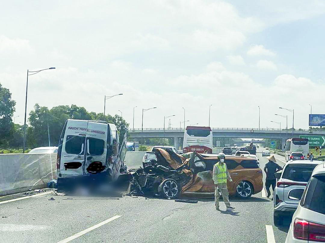 Se khoi to vu an tai nan lien hoan tren cao toc Ha Noi - Hai Phong hinh anh