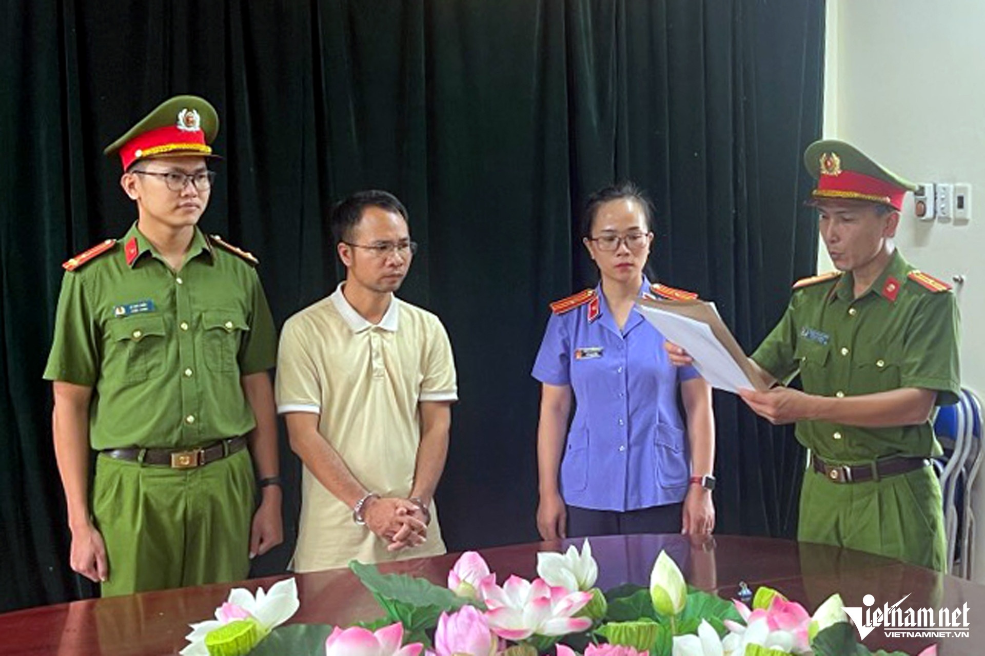 Bat tam giam chi huy truong cong truong vu 3 nguoi tu vong o Lao Cai hinh anh