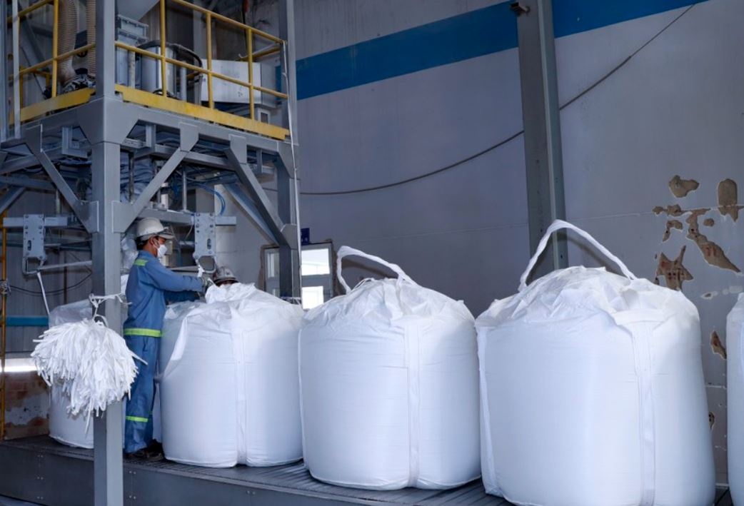 Kho khai thac 'kho bau' bo xit vi nang han o Dak Nong hinh anh