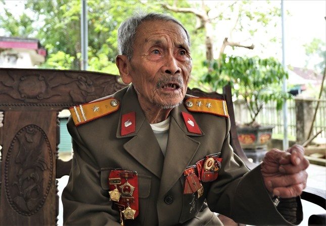 Nhung an tinh cua mot cuu binh hinh anh