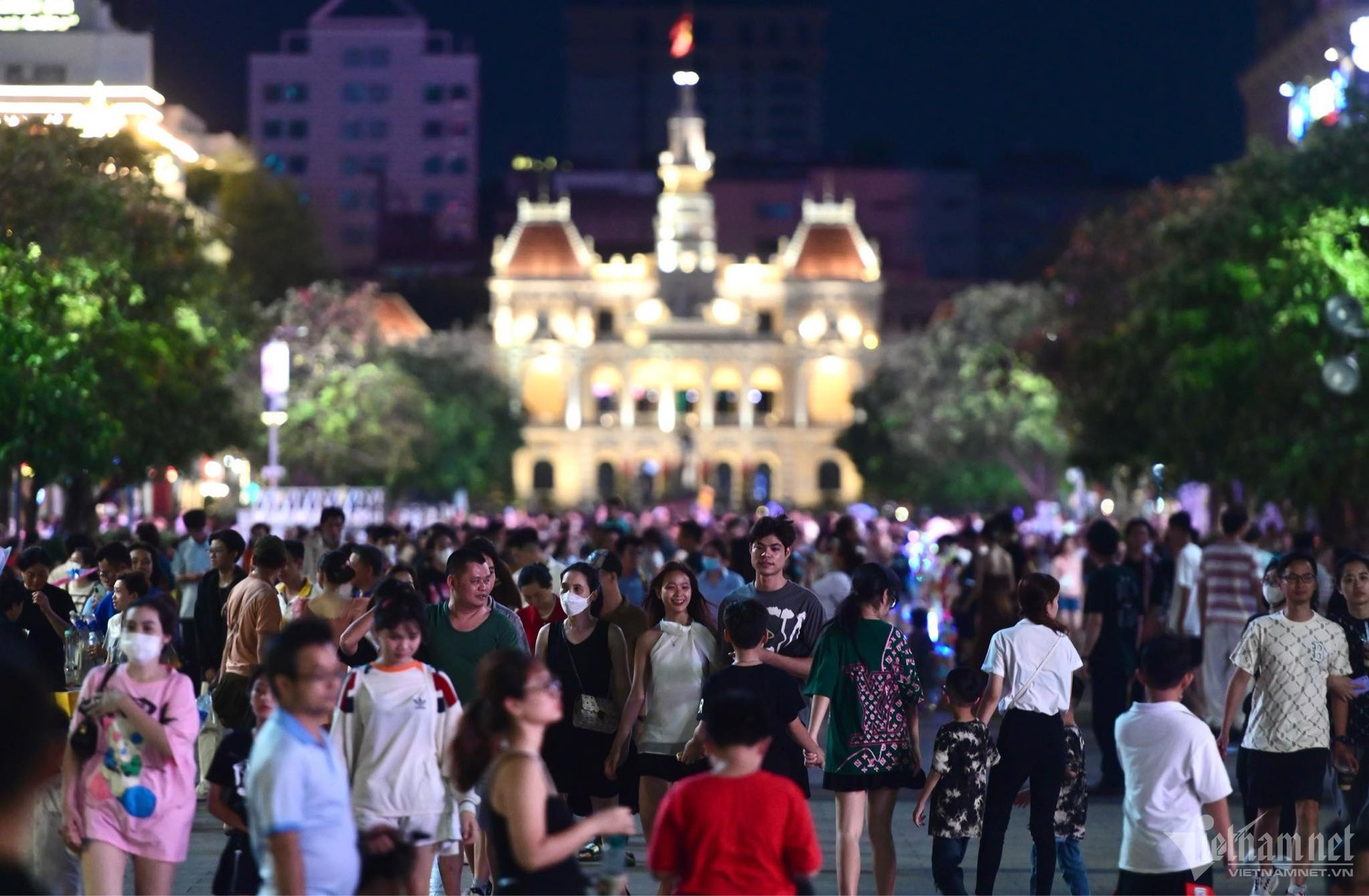 Xem ban phao hoa 30/4 anh 6