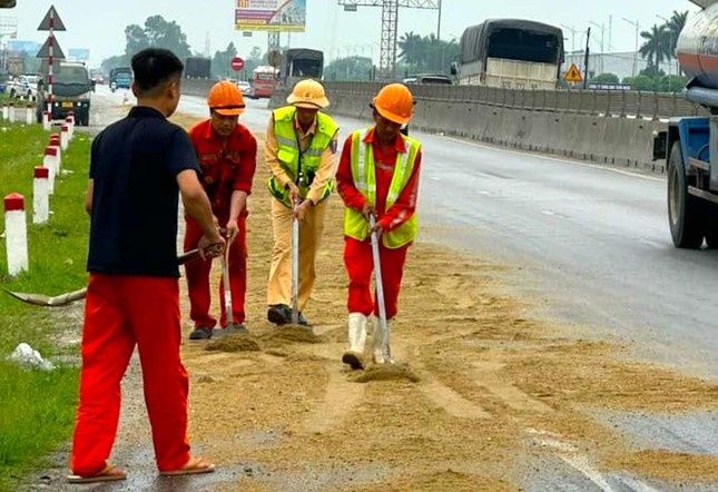 CSGT xu ly dau loang anh 6