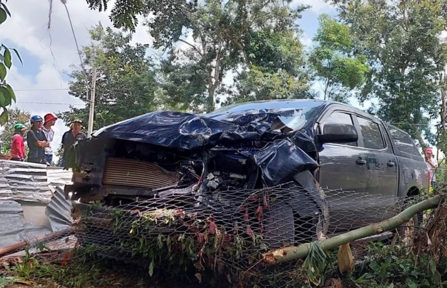 Khoi to tai xe lien quan tai nan lam ba nguoi tu vong o Dak Lak hinh anh