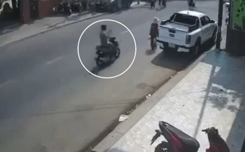 Bat ke dung tuyp sat danh 5 nguoi di duong thuong vong o Nha Trang hinh anh