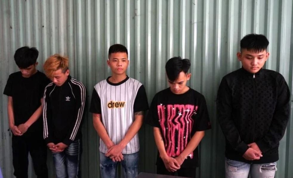 Bat giu 13 thanh thieu nien trong nhom ‘Ngu Bang’ o Da Nang hinh anh