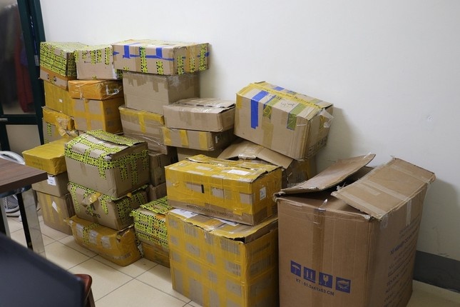 thuoc la dien tu anh 2