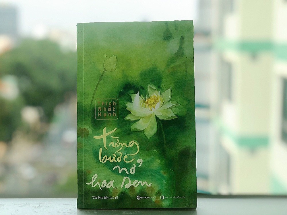 'Tung buoc no hoa sen' giup doc gia thuc hanh chanh niem hinh anh