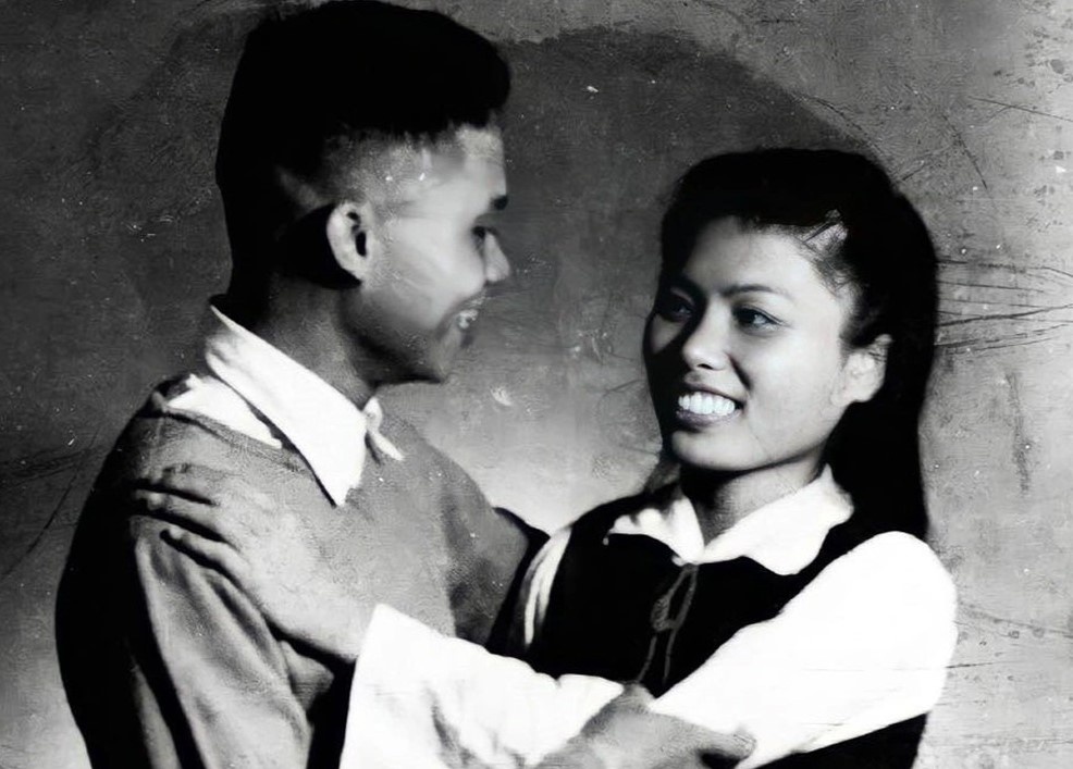 'Hai ben sung dich ta van no, anh viet thu cho em' hinh anh