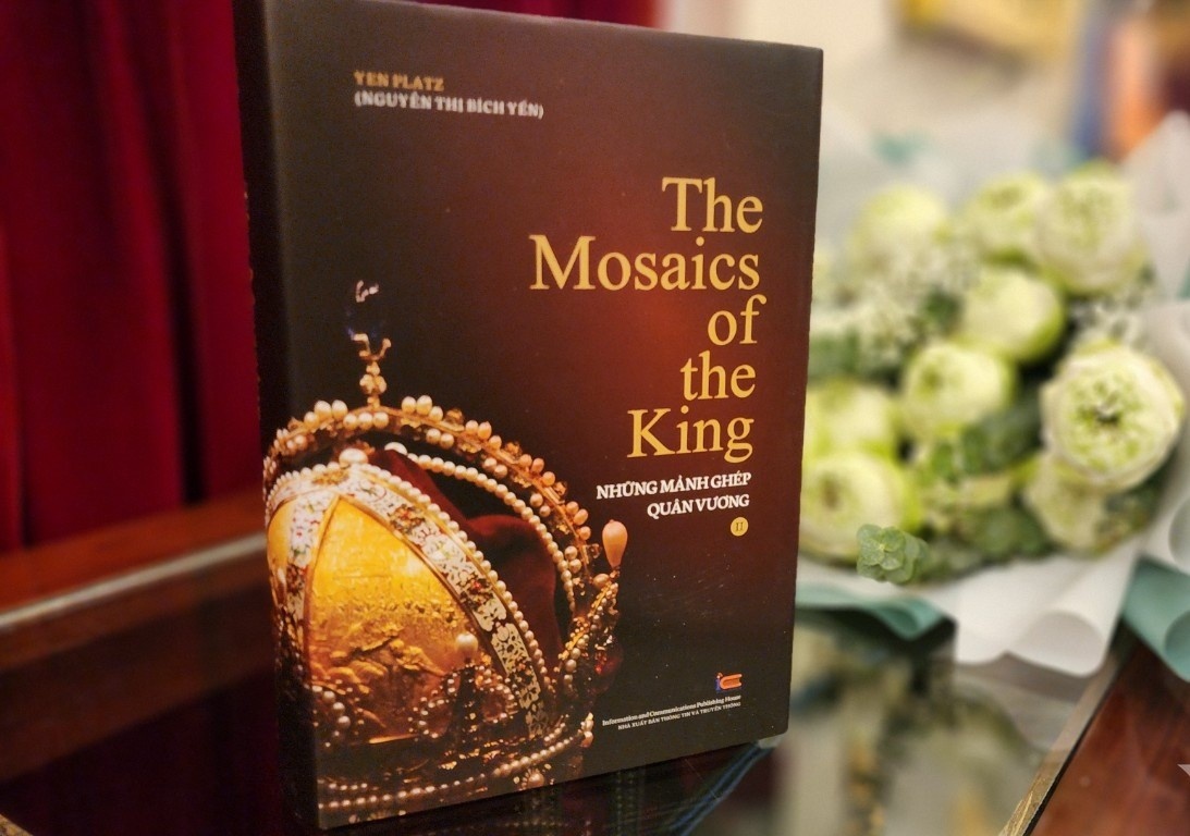 Cuon sach truyen thong diep gin giu tinh huu nghi giua cac quoc gia hinh anh