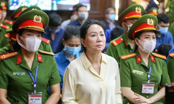 Ngay mai, ba Truong My Lan tiep tuc hau toa hinh anh