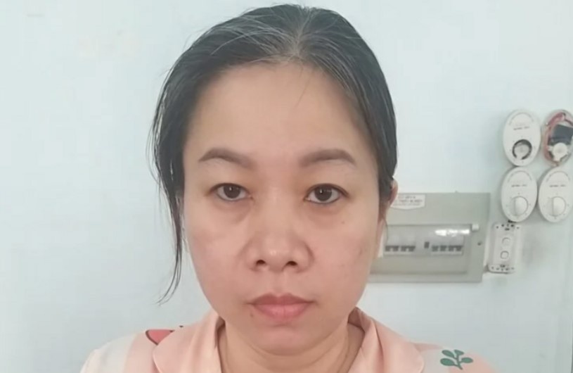 Khoi to bi can, bat giam 2 bao mau hanh ha tre em tai mai am Hoa Hong hinh anh