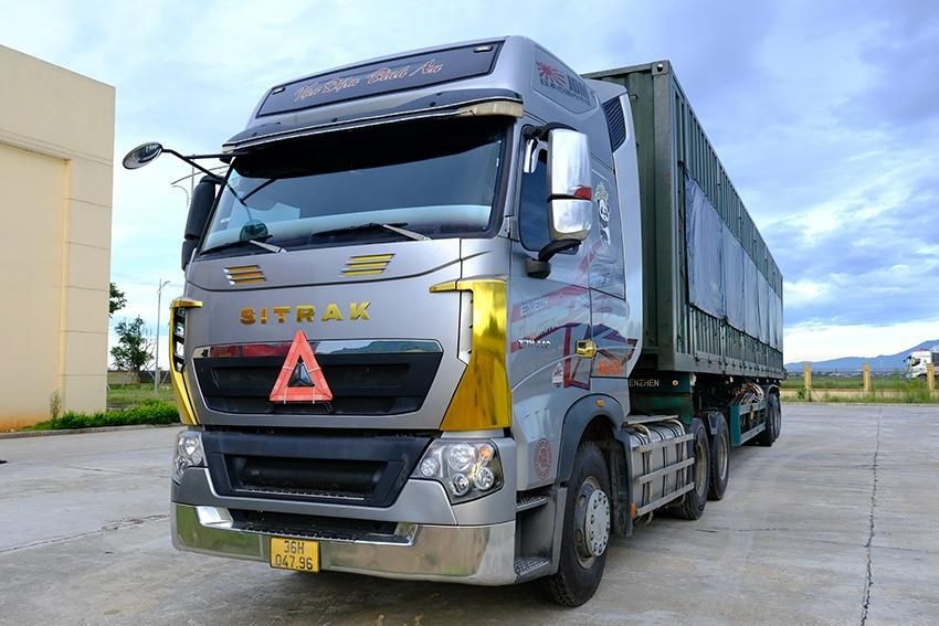 Container Ha Tinh anh 1