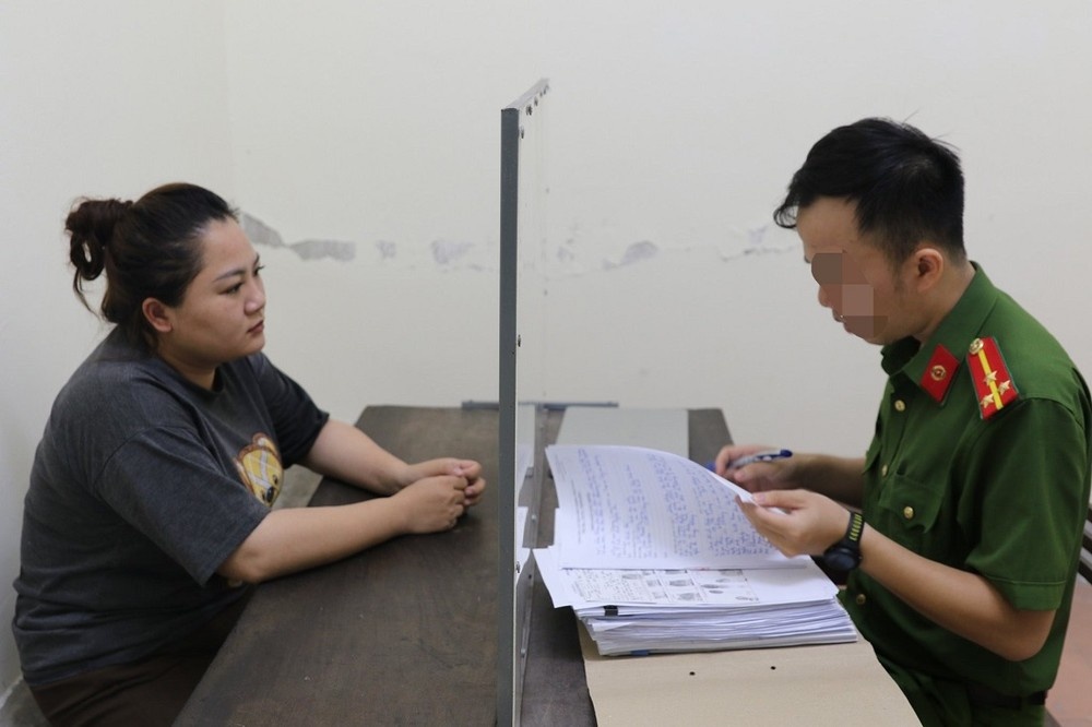 Lo Thi Trang Nghe An anh 2