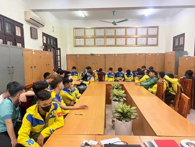 Be Group,  Ong vang,  Tai xe cong nghe anh 1