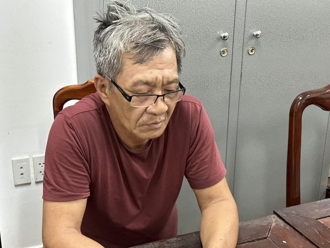 Bat khan cap mot Viet kieu va dong pham lua dao chiem doat tai san hinh anh