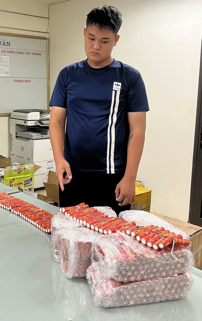 san xuat phao no anh 3