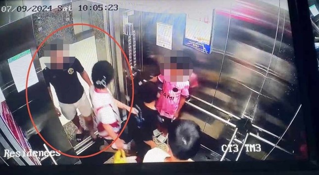 Cong an vao cuoc vu co gai bi ke bien thai sam so tai thang may hinh anh