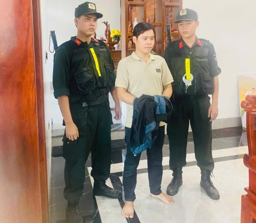 4 người bị khởi tố ảnh 3 4 nguoi bi khoi to anh 3