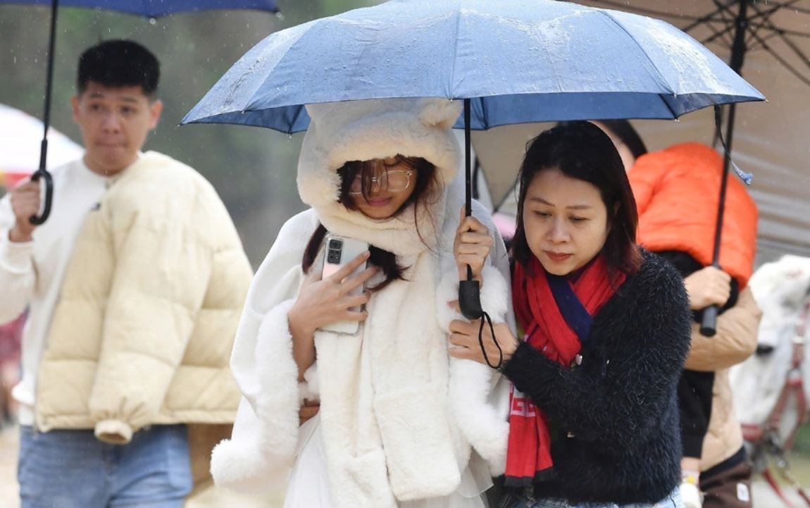 Ha Noi sap ret buot, TP.HCM co the mua trai mua hinh anh