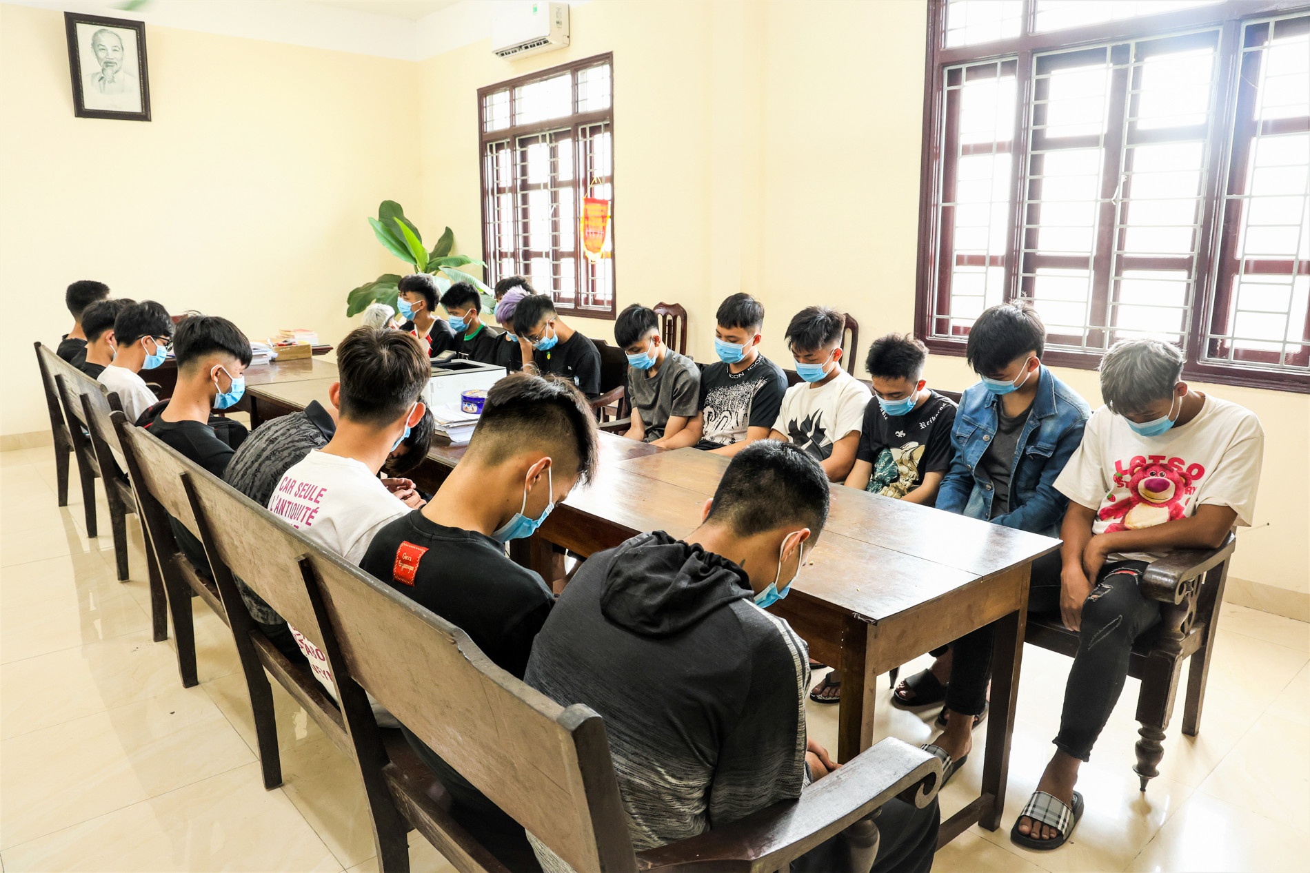 Xu ly 23 quai xe o Nam Dinh hinh anh