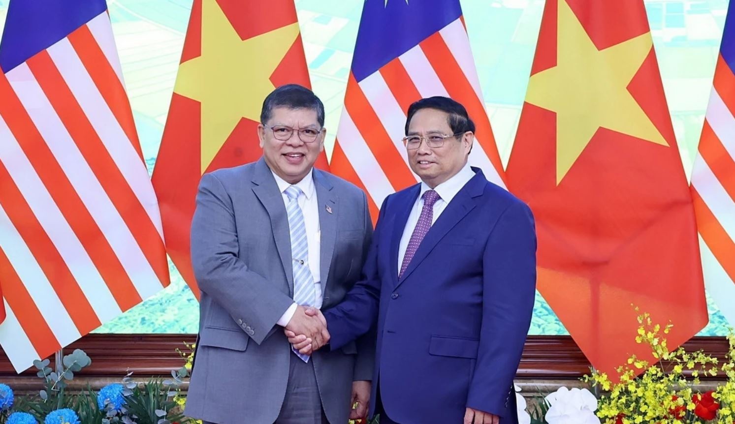 Thu tuong Pham Minh Chinh hoi kien Chu tich Ha vien Malaysia hinh anh