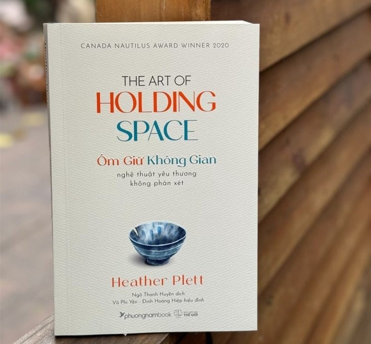 Sach chua lanh giup nhin sau ben trong, doi dien voi so hai hinh anh