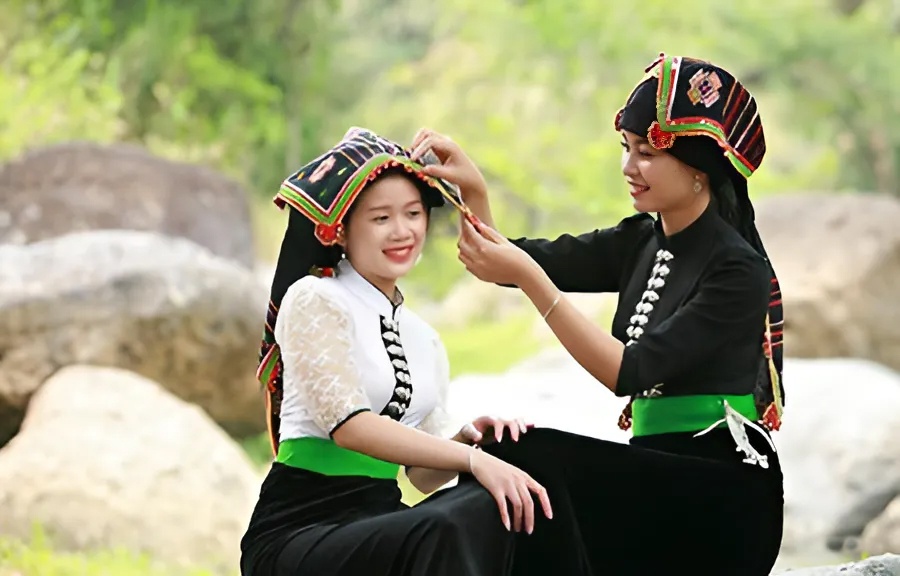 Quyen con nguoi trong luat tuc cua nguoi Thai o Tay Bac Viet Nam hinh anh