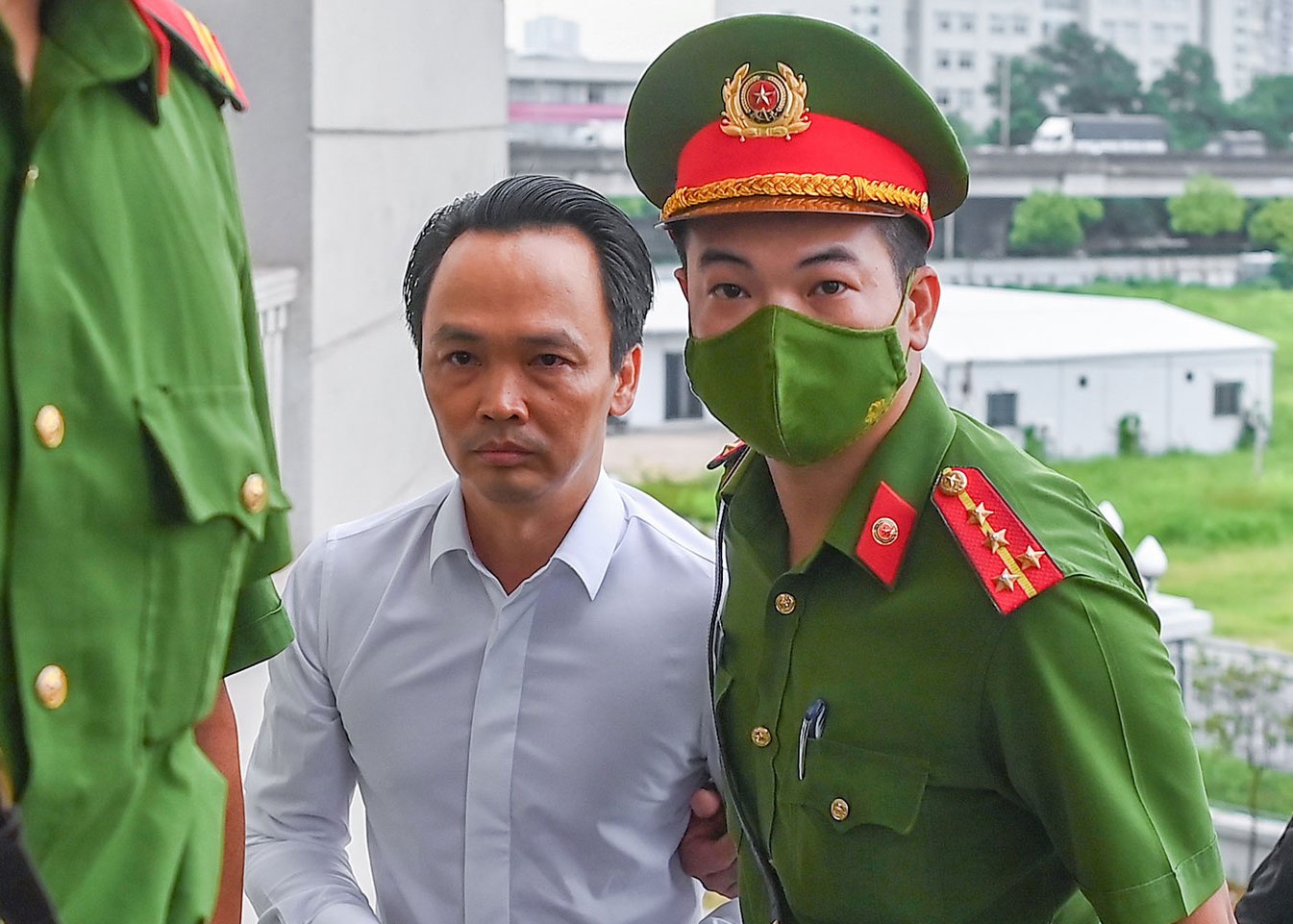 Chu tich FLC,  Cong ty FLC,  Tap doan FLC,  Trinh Van Quyet anh 3