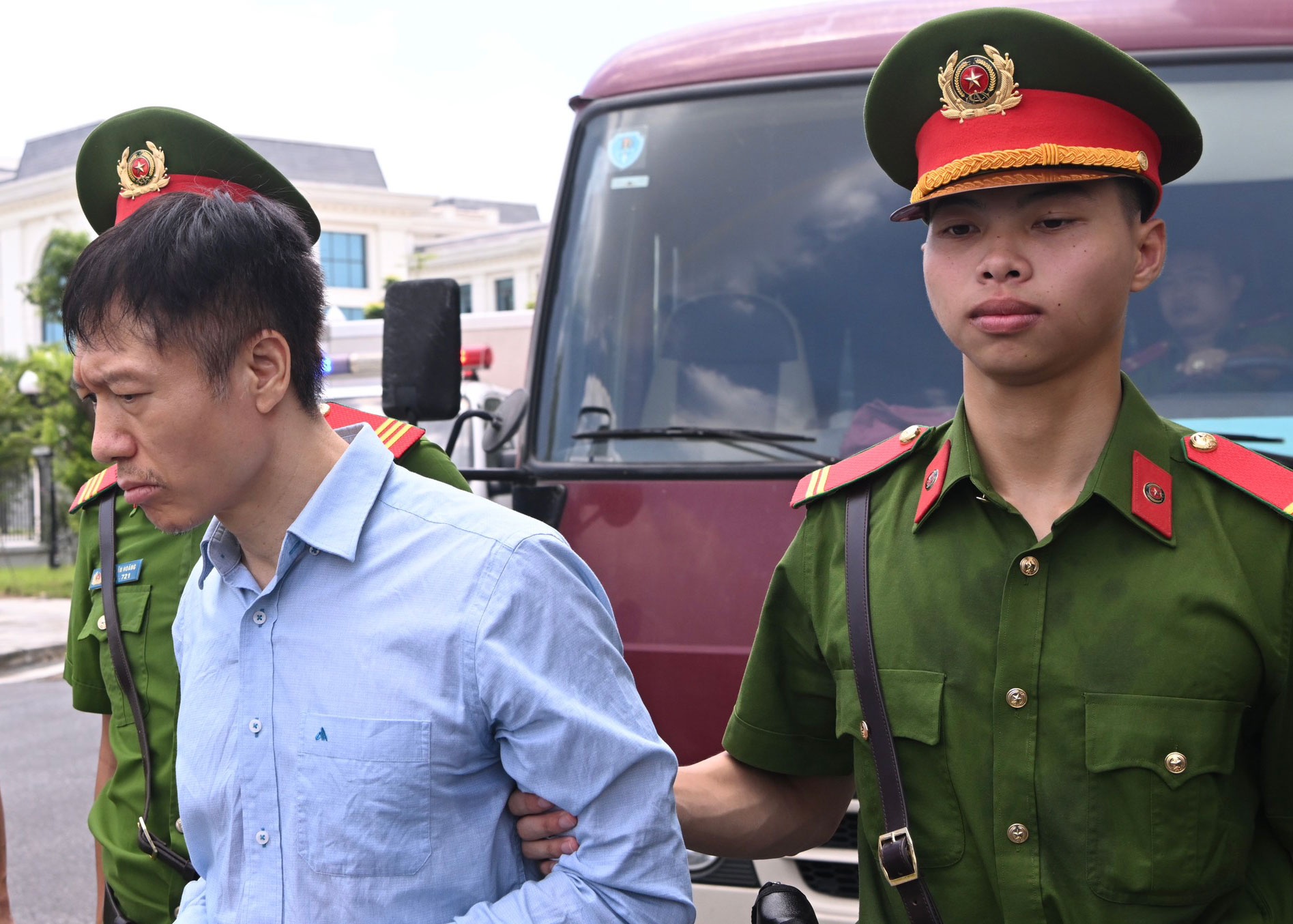 Chu tich FLC,  Cong ty FLC,  Tap doan FLC,  Trinh Van Quyet anh 5