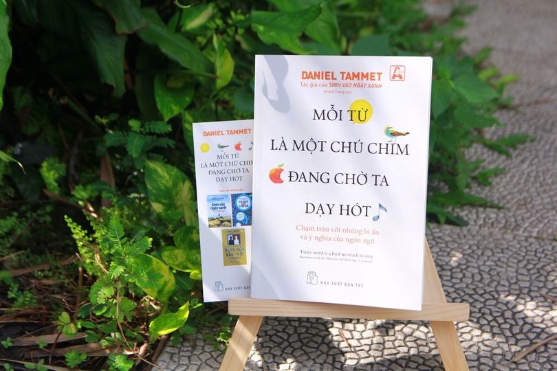 Cuon sach bat mi ve bi an cua ngon tu hinh anh