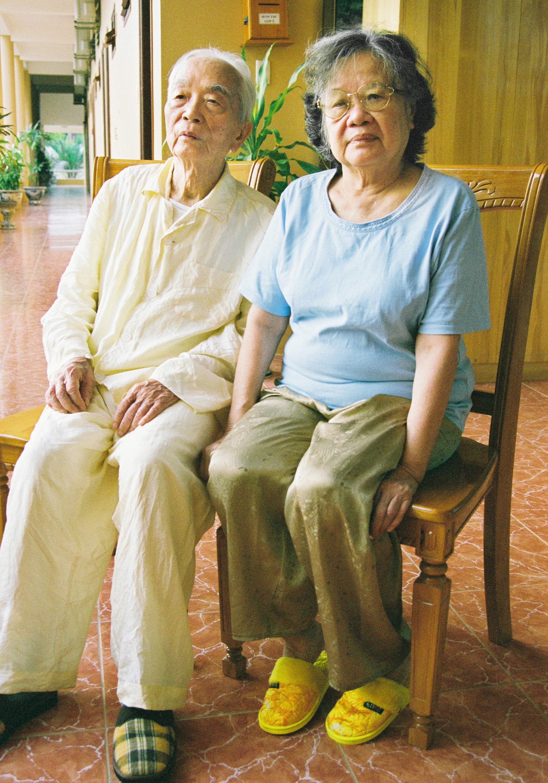 Phu nhan Bich Ha anh 2