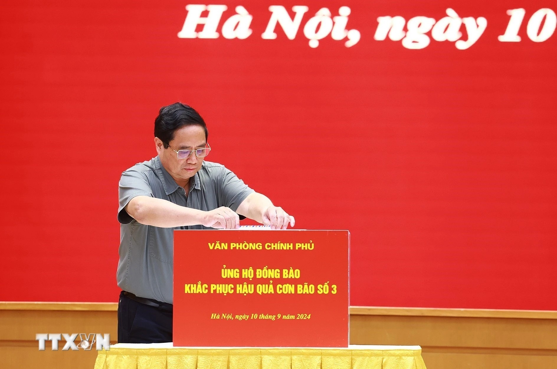 tai thiet sau bao anh 15