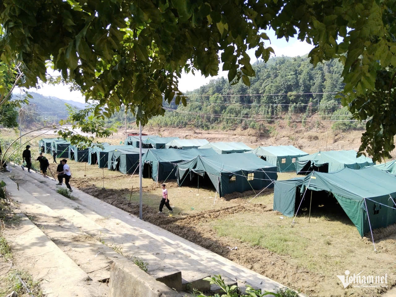 Truong ban 9X Lao Cai anh 3