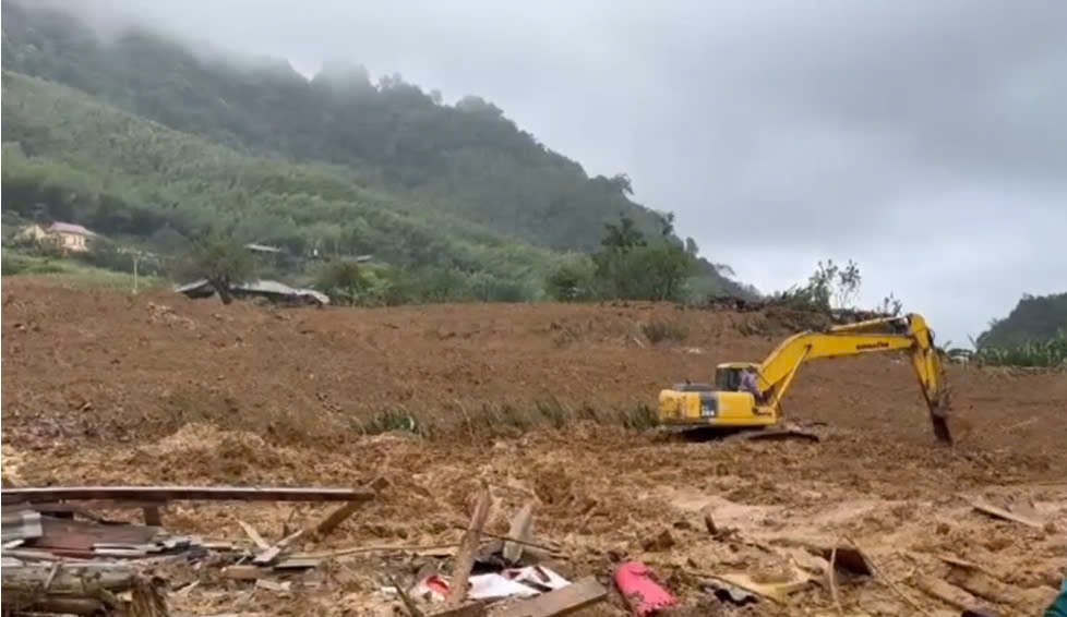 Hien truong tim kiem vu sat lo o Nguyen Binh, Cao Bang hinh anh