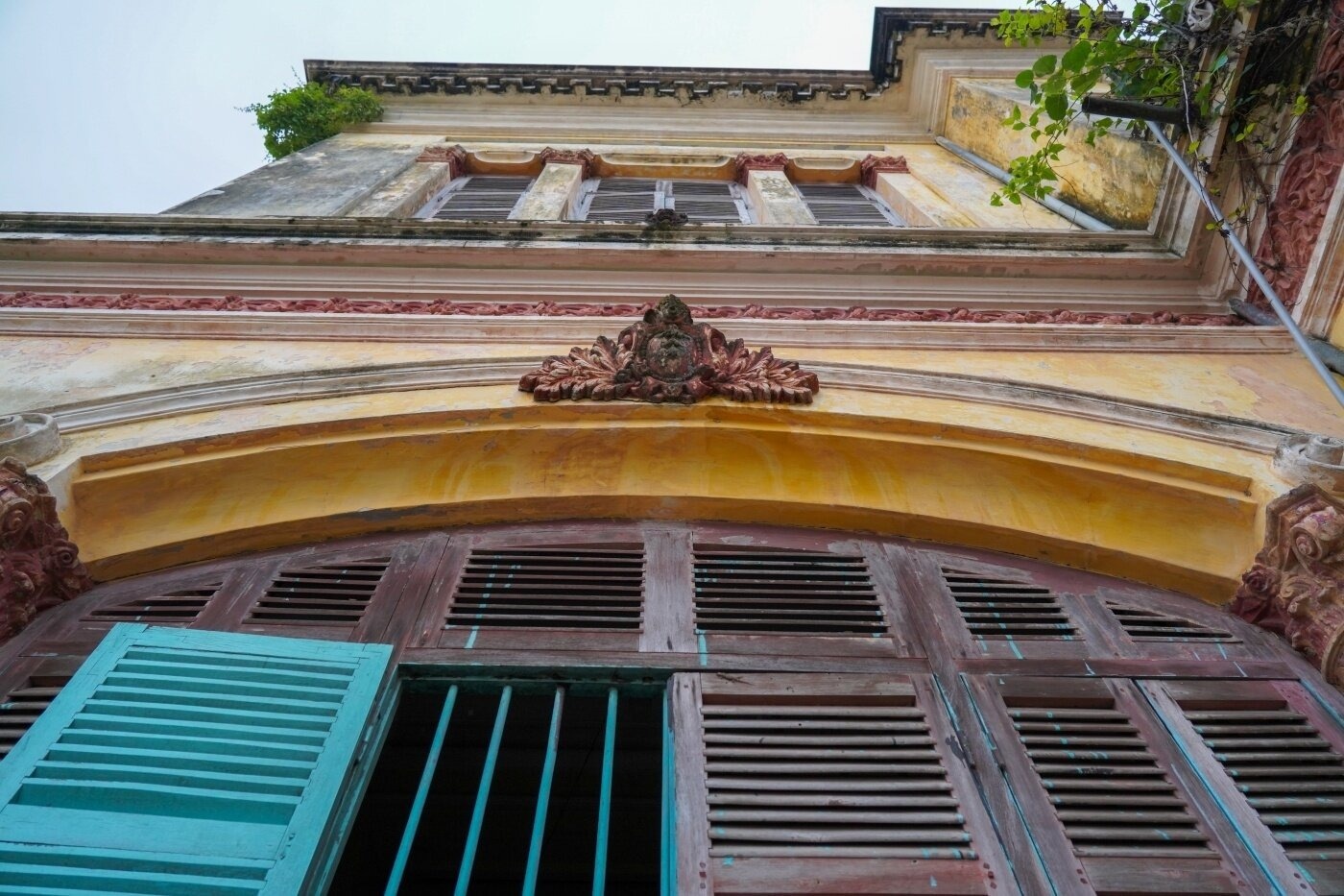 nha lau ong Phu anh 17