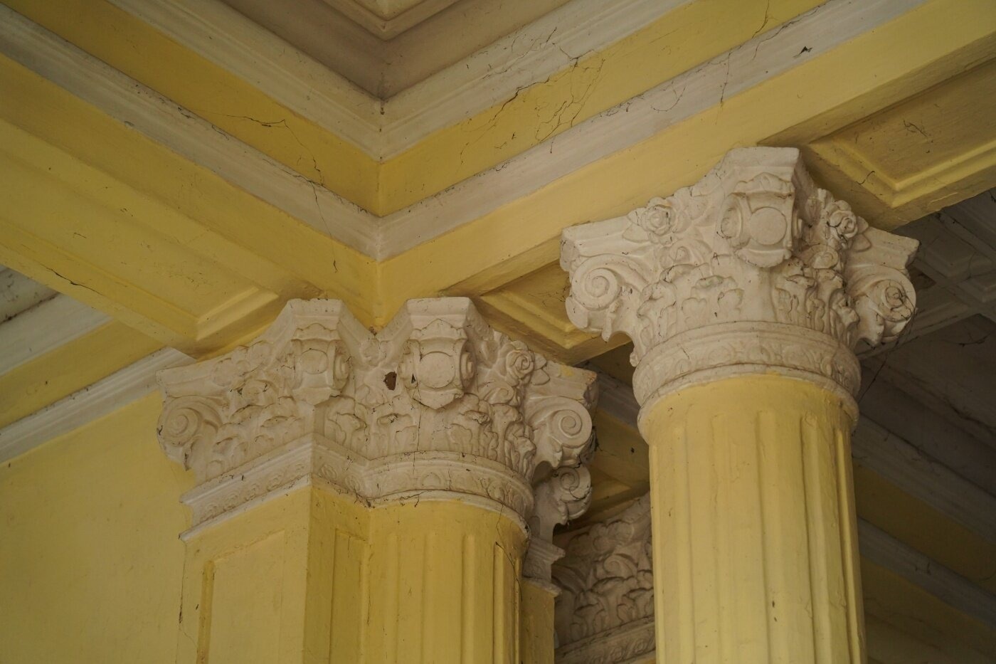 nha lau ong Phu anh 13