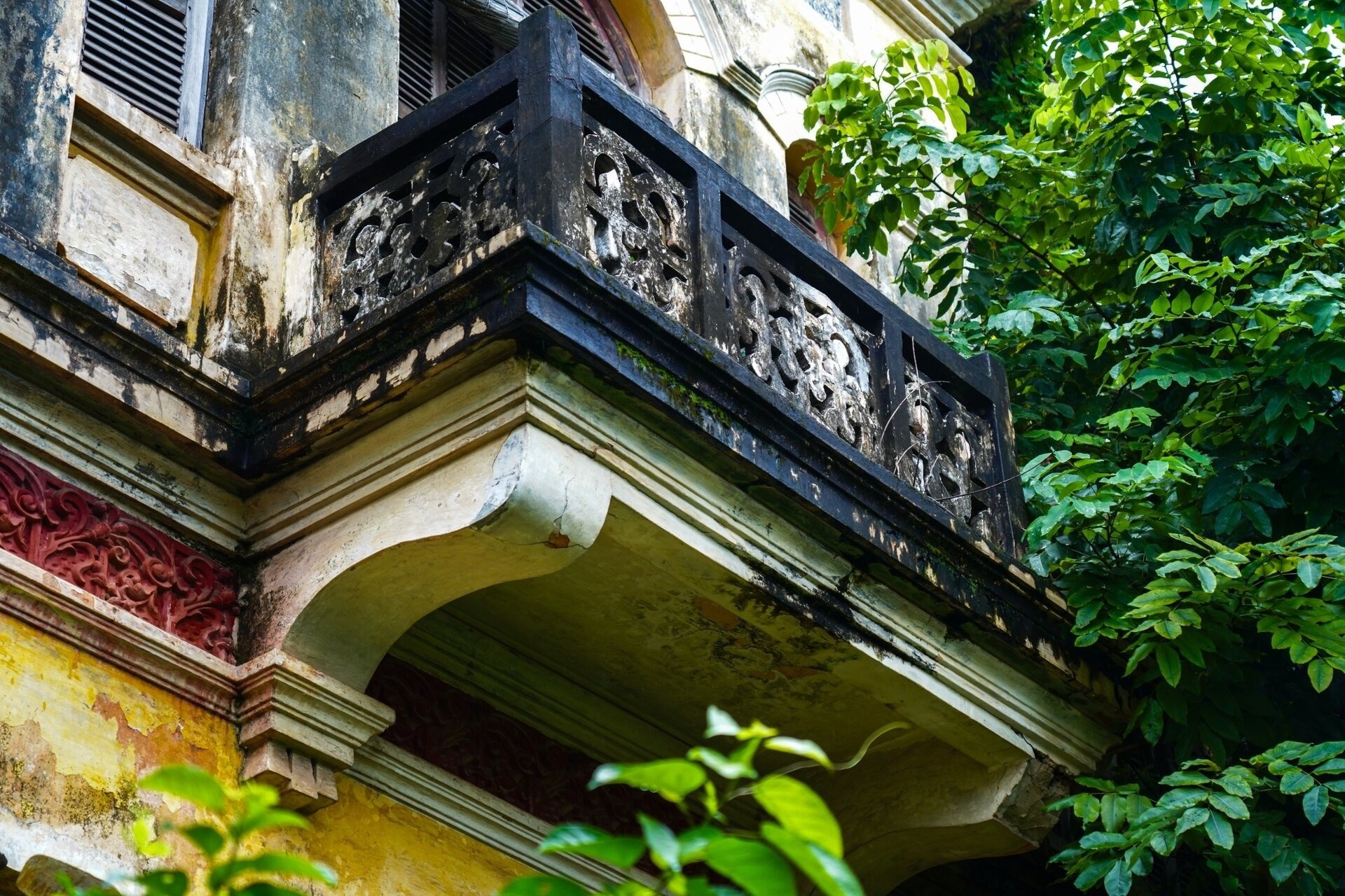 nha lau ong Phu anh 9