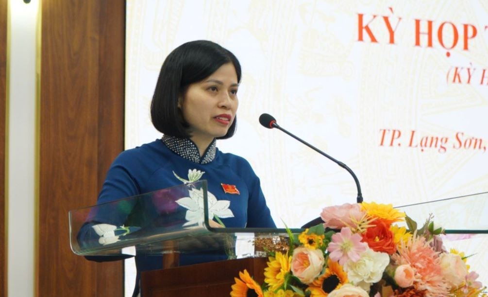 TP Lang Son co tan nu Pho Chu tich hinh anh