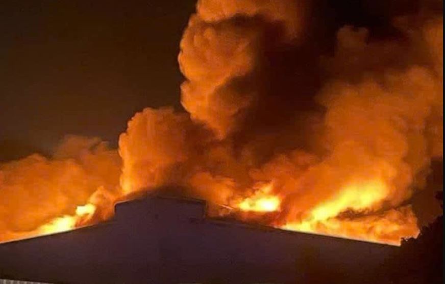 Chay 5.000 m2 nha xuong cong ty giay da o Ba Ria - Vung Tau hinh anh