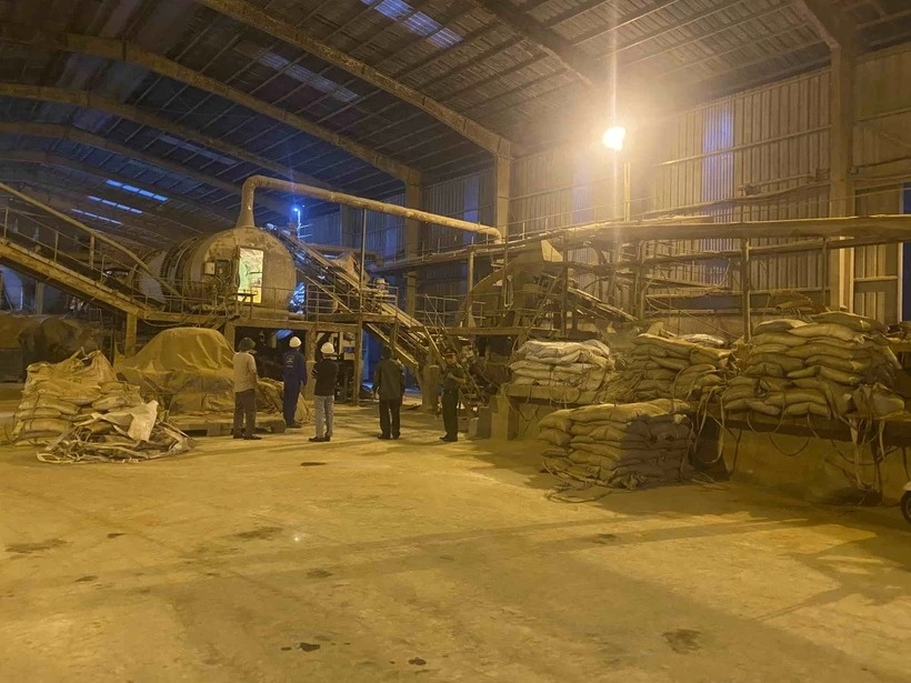 Ninh Binh: 1 cong nhan tu vong tai phan xuong, nghi do tu y sua may hinh anh