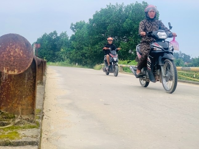 Nut that co chai anh 8