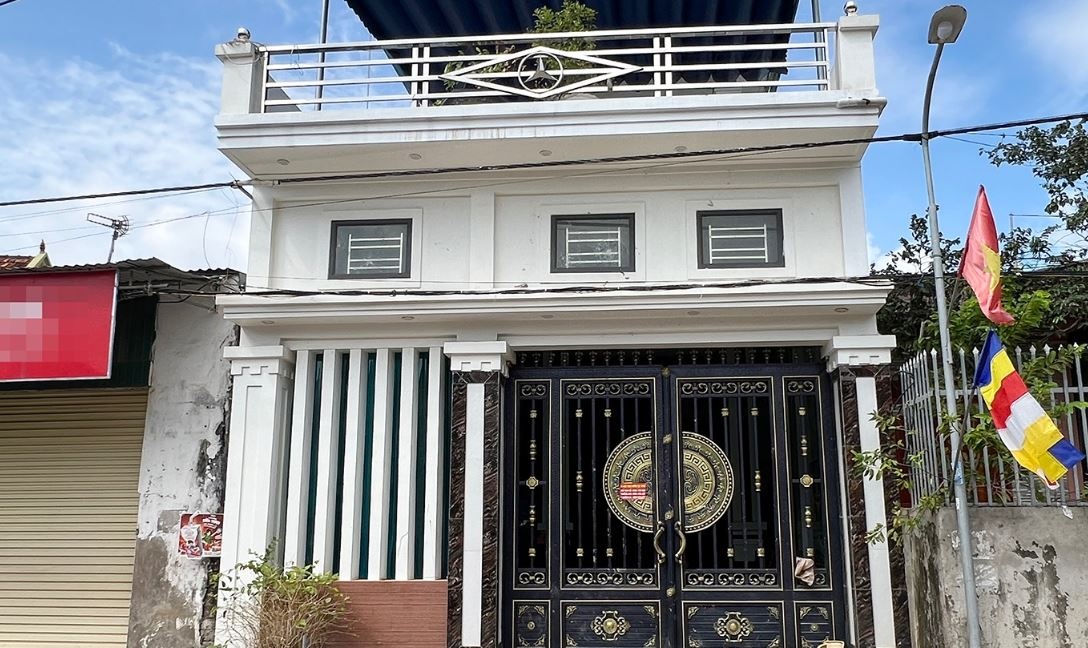 Que ngheo rung dong khi duong day huy dong von tram ty dong vo no hinh anh