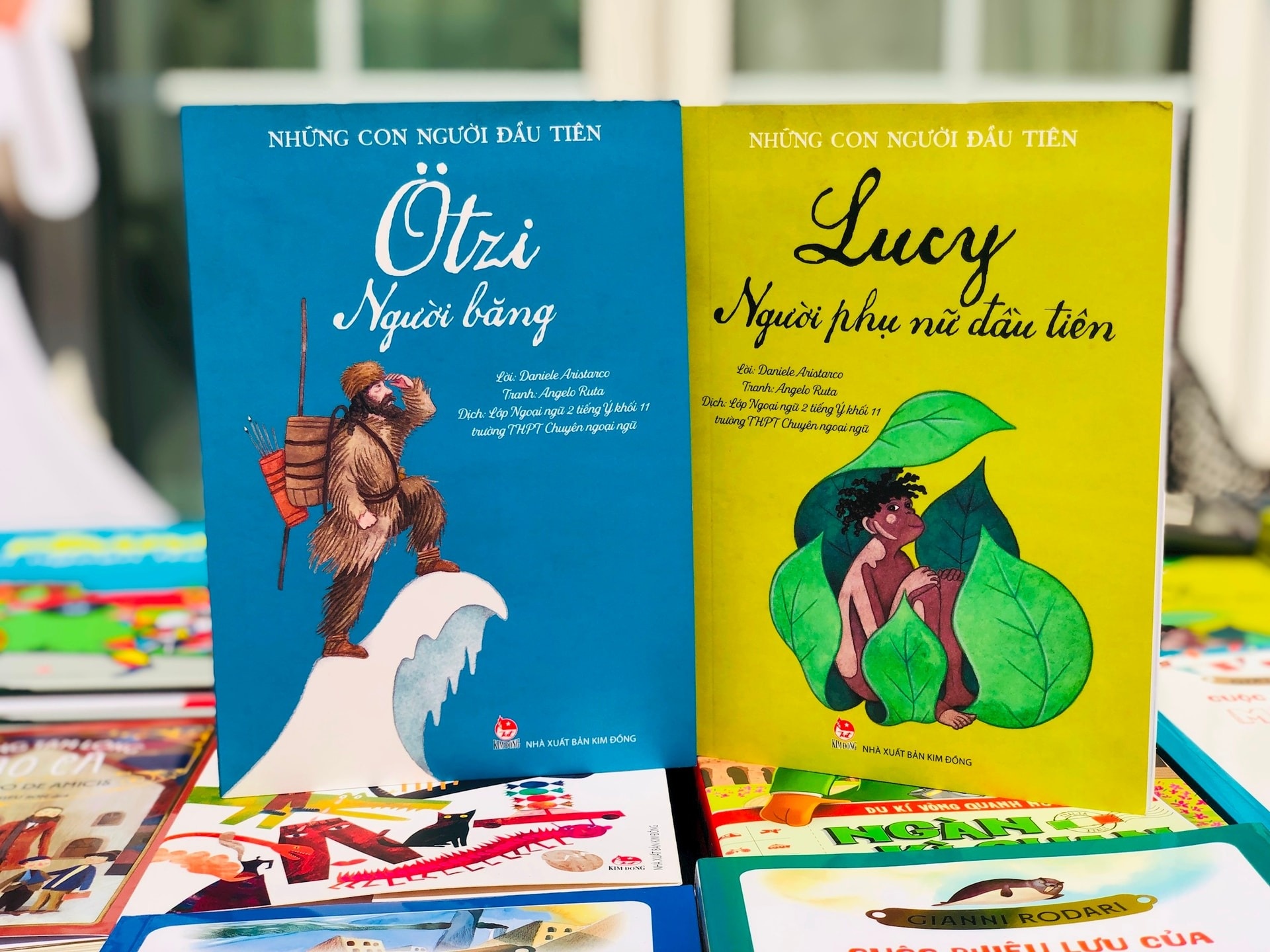 Phieu luu trong the gioi tien su voi 'Nhung con nguoi dau tien' hinh anh