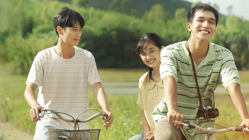 Dao dien 'Ngay xua co mot chuyen tinh': Toi khong be sach len phim hinh anh