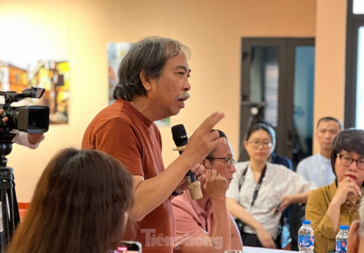 Mat trai xa hoi anh 3