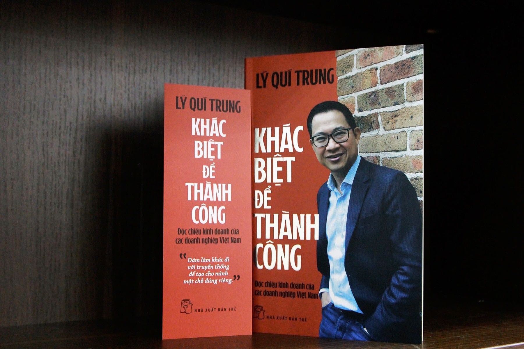 Gap tac gia cua 9 dau sach ban chay hinh anh