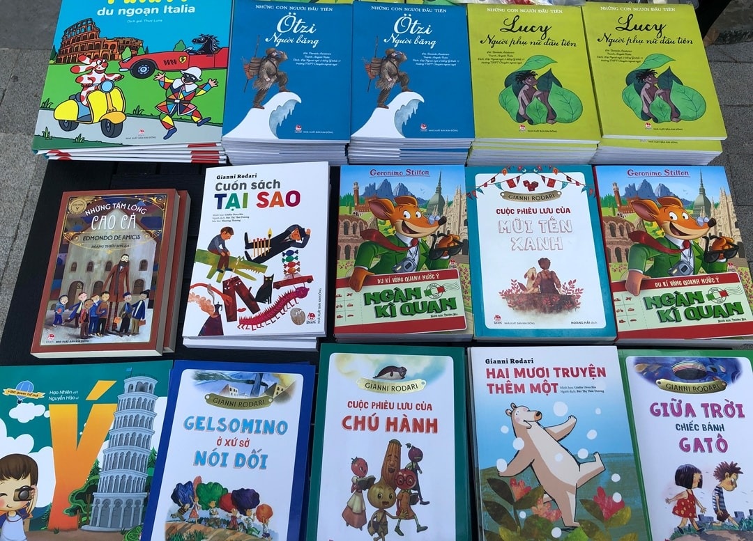 Kham pha Italy qua nhung trang sach hinh anh