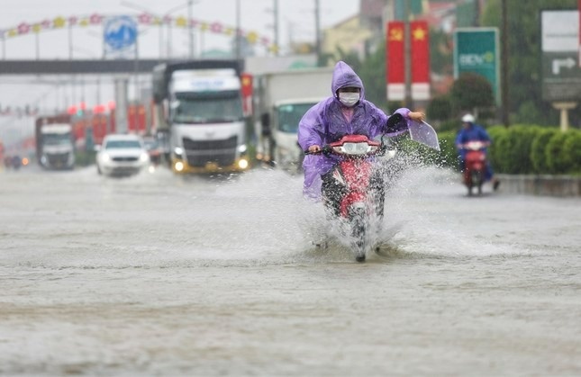 Dien bien dot mua rat lon o mien Trung hinh anh