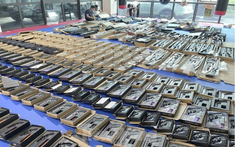 Buon sung xuyen quoc gia anh 1