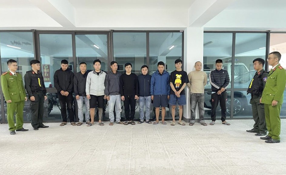 Buon sung xuyen quoc gia anh 3